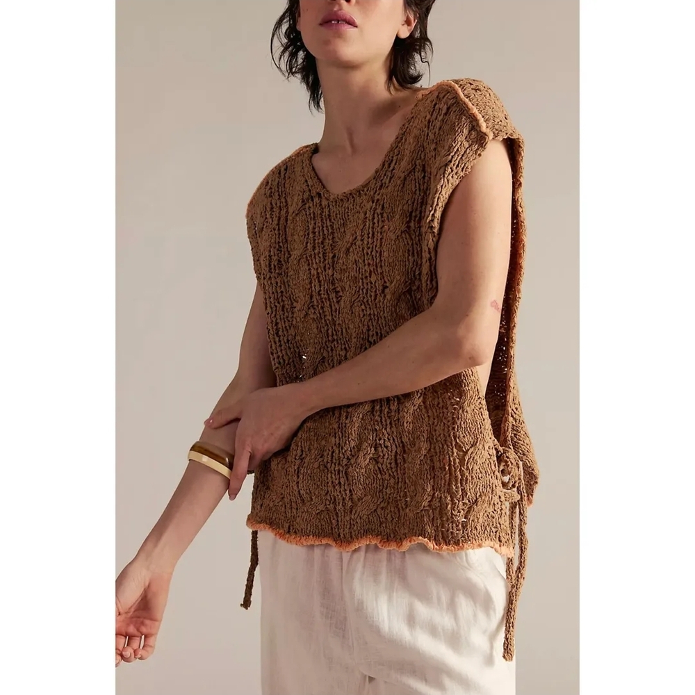Nwt Free People Arlo Tank sz large.